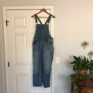 Universal thread overalls